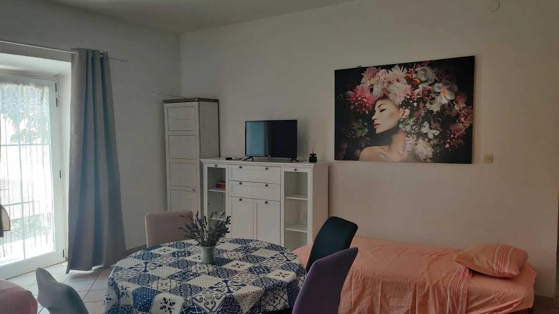 Apartments Pula With Private Parking Self Check In Kroatien